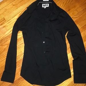 Express Button Down